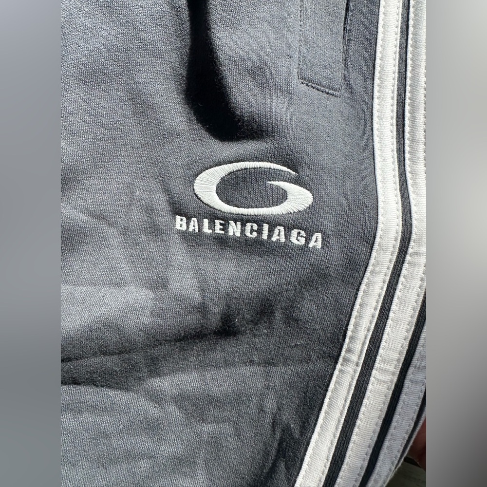 Balenciaga pants - Picture 3 of 5